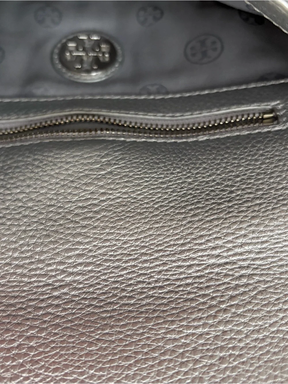 Tory Burch tory burch